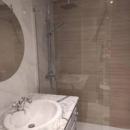 Апартаменти Precioso Piso Centro Familias Хіхон